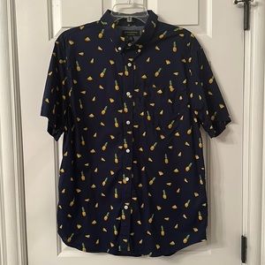 Banana Republic pineapples shirt